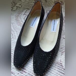 Saks Fifth Avenue Black Pumps